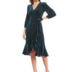 NWT Calvin Klein Green Velvet Midi Dress Size 4